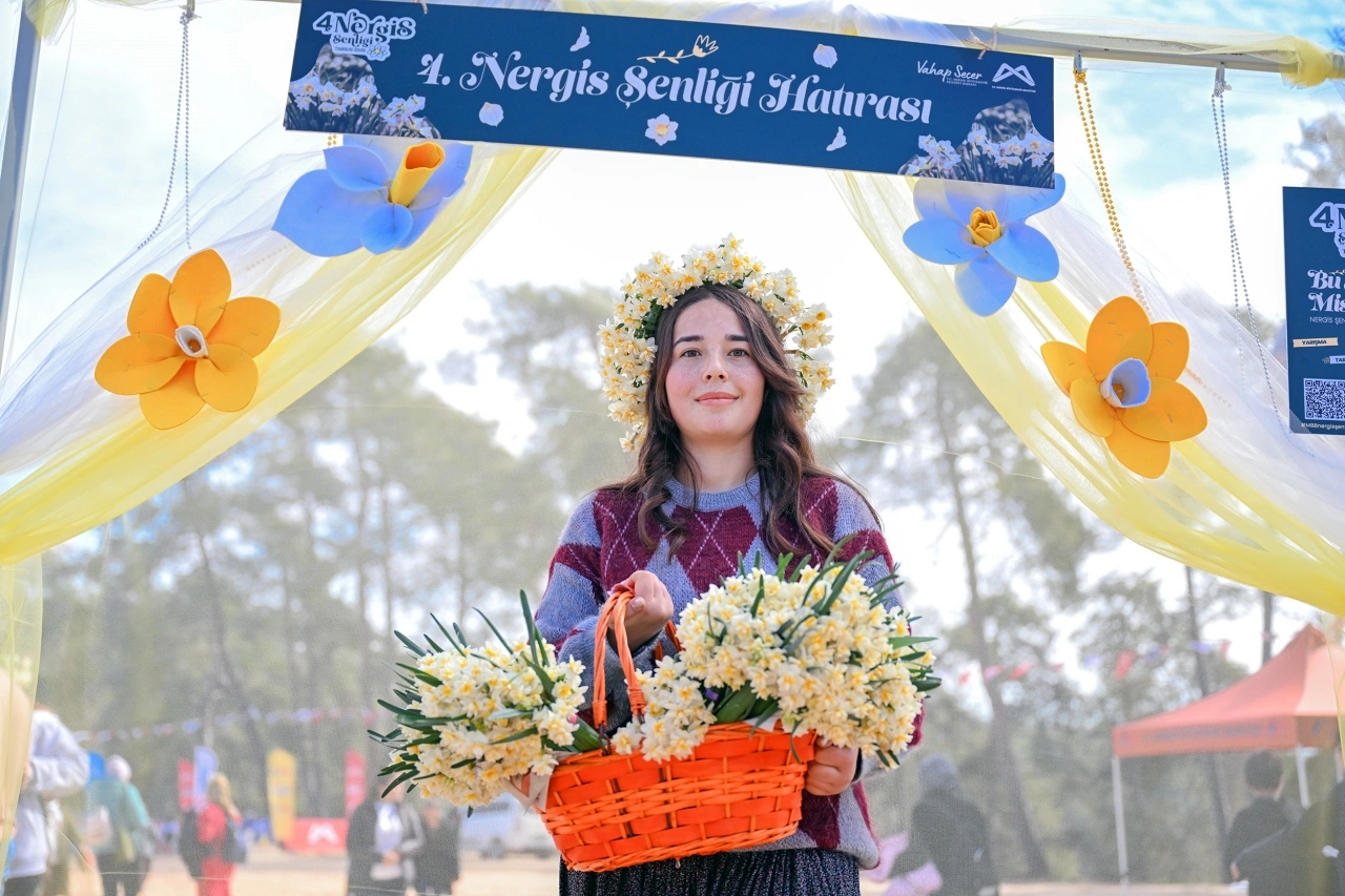 Mersin Büyükşehir Belediyesi, kentin tarımsal ve kültürel değerlerini korumak ve yerel ürünleri markalaştırmak amacıyla coğrafi işaret çalışmalarını sürdürüyor.