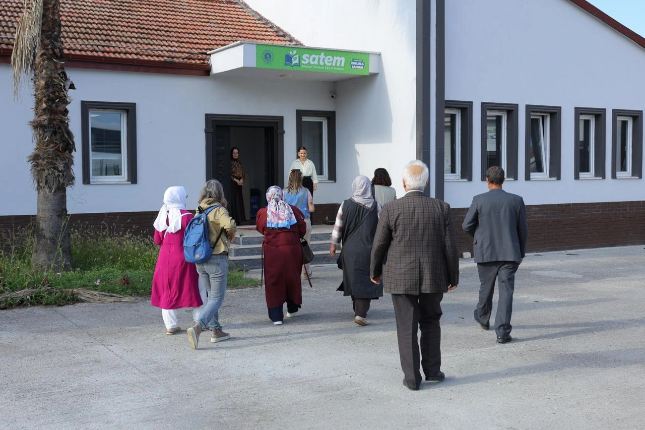 Projenin, Samsun’un 17 ilçesinden üreticilerin katılımıyla sürdürülmesi ve tarımsal bilgi paylaşımının yaygınlaştırılması hedefleniyor.