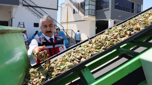 Adıyaman’da üreticilere makine ve ekipman desteği sağlandı — Fotoğraf 2