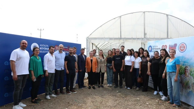 Antalya’da 700 Üreticinin Serasına Dijital Sensör Desteği — Fotoğraf 10