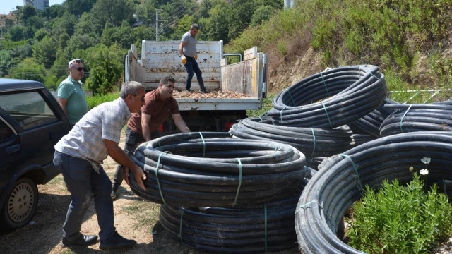 Antalya’da kırsal mahallelere 12 bin 300 metre boru desteği
