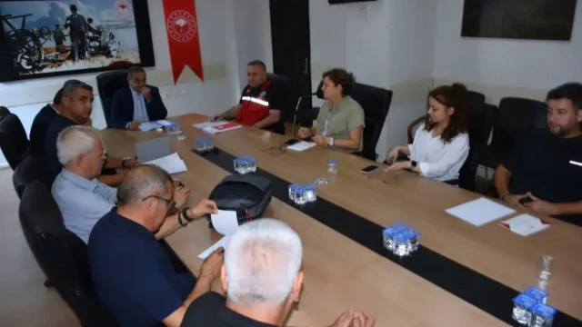 Aydın’da 2026 Zeytin Rekoltesi İçin Toplantı Yapıldı — Fotoğraf 1