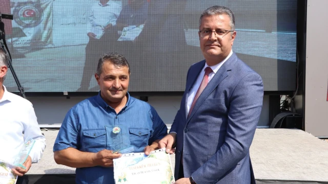Bafra’da Türkiye’nin İlk Çeltik Ağası Belli Oldu — Fotoğraf 8