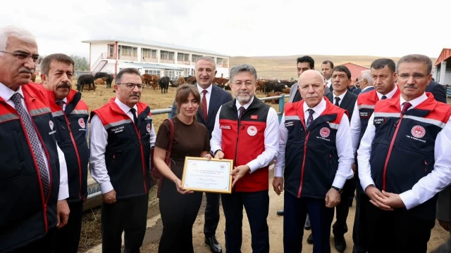 Besicilere Müjde: Aşı ve Kimliklendirme Ücreti Alınmayacak