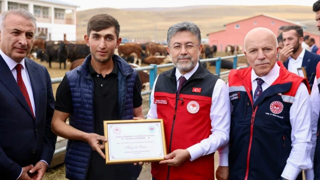 Besicilere Müjde: Aşı ve Kimliklendirme Ücreti Alınmayacak — Fotoğraf 6