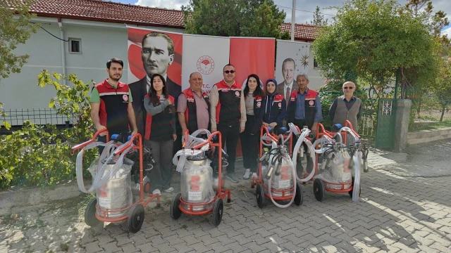 Çorum Boğazkale’de 4 yetiştiriciye süt sağım makinesi