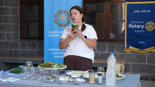 Diyarbakır Gastronomi Günleri Turşu Atölyesiyle Başladı — Fotoğraf 4