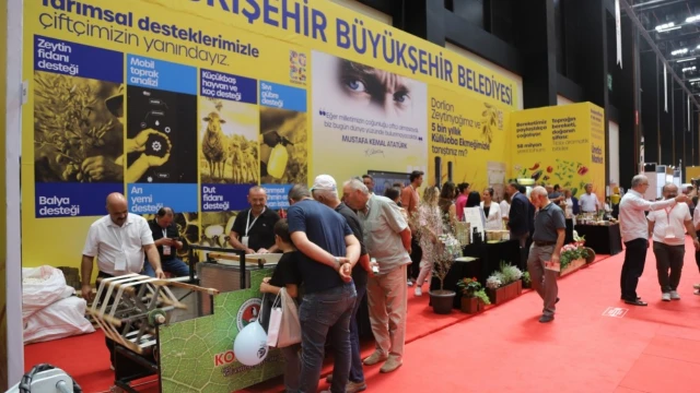 Eskişehir Tarım Fuarı’nda yerel üretim ve ipek tanıtılıyor — Fotoğraf 8