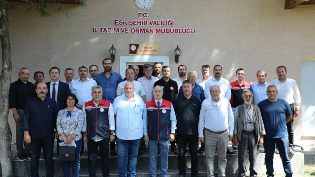 Eskişehir’de 2027 ÇKS işlemleri Ziraat Odalarında yapılacak — Fotoğraf 6