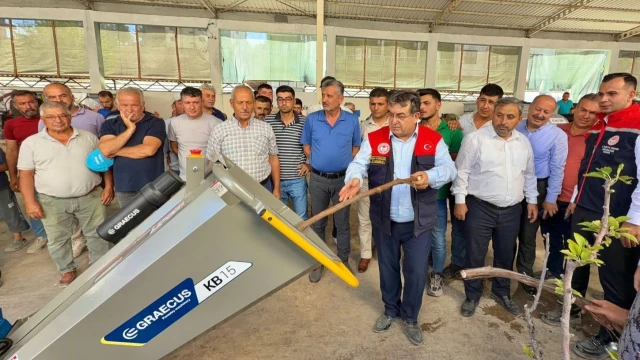 Gülnar’da üreticilere %70 hibeli ekipman desteği verildi
