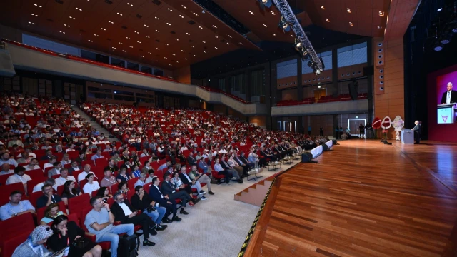 Gümen: Yapay Zeka Hayvancılıkta Artık Bir Seçenek Değil — Fotoğraf 8