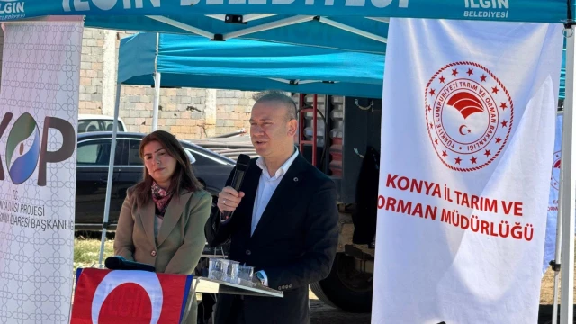 Ilgın’da üreticilere silaj paketleme makinesi teslim edildi — Fotoğraf 3