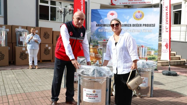 Ordu İl Tarım'dan 92 arıcıya yüzde 70 hibeli makine — Fotoğraf 6