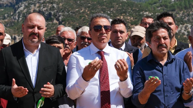 Özdemir Köyü’nde 600 dekar tarım arazisi sulamaya kavuştu — Fotoğraf 4
