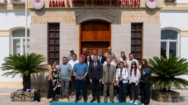 Rus Heyeti Adana’da Yaş Meyve Sebze İhracatını Görüştü