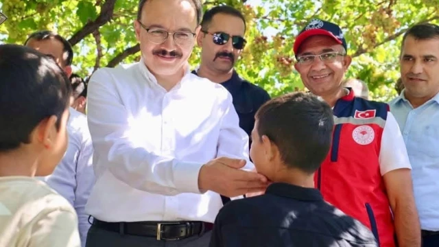 Siirt Valisi Kızılkaya: Tayfi üzümünde hedef ilk 5 — Fotoğraf 7