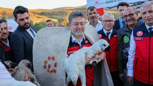 Tarım Bakanı Yumaklı: Türkiye bal üretiminde ikinci sırada — Fotoğraf 3