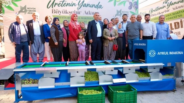 Adana’da zeytin üreticilerine boylama makinesi desteği — Fotoğraf 13