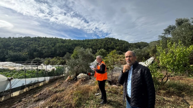 Antalya’da sağanak ve dolu tarım alanlarına zarar verdi — Fotoğraf 7