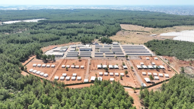 Antalya’da Sokak Hayvanlarına 84 Bin Metrekarelik Merkez