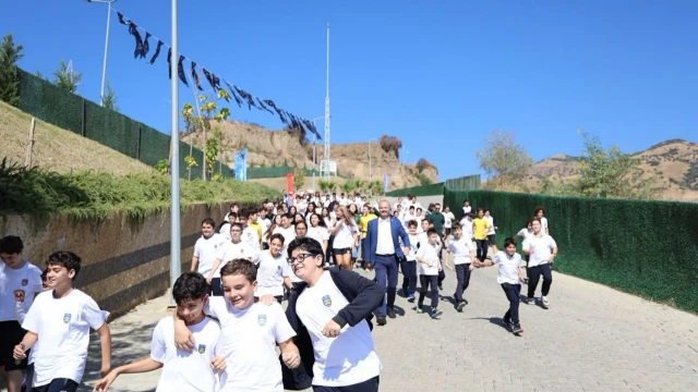 Aydın’da Öğrenciler Hayvan Bakım Merkezini Ziyaret Etti — Fotoğraf 2