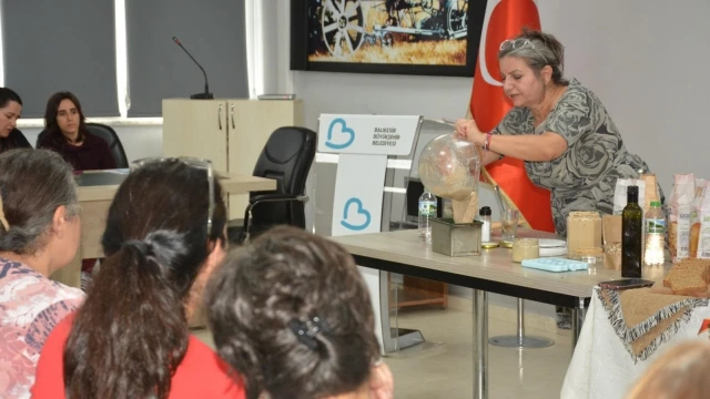 Balıkesir’de Ekşi Mayalı Ekmek Atölyesine Yoğun İlgi
