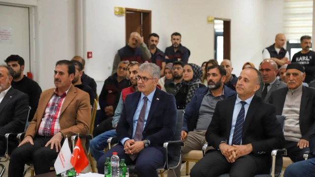 Bingöl’de Ceviz Üreticilerine Çapa Makinesi Desteği — Fotoğraf 3