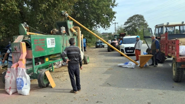 Kocaeli’de tohumluk hazırlama hizmeti çiftçinin ayağına geldi — Fotoğraf 3