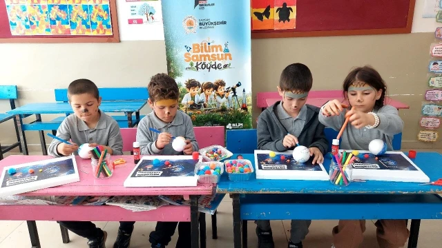 Köy okulunda öğrenciler uzay ve bilimi keşfetti — Fotoğraf 6
