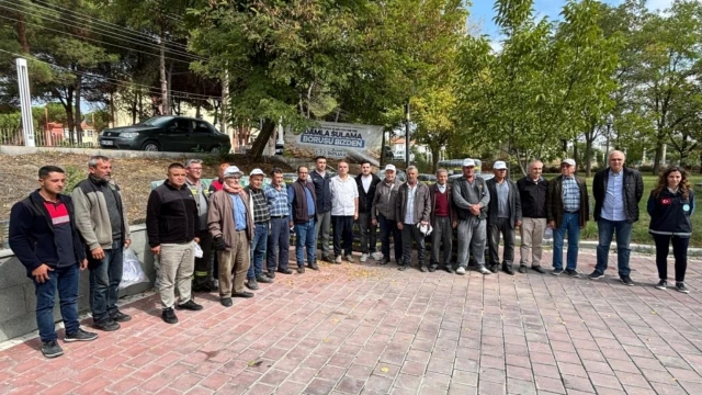 Manisa’da 3 Bin 232 Üreticiye Damlama Sulama Desteği — Fotoğraf 5