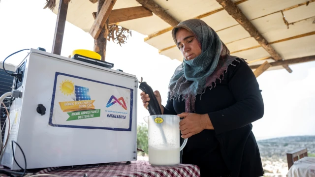 Mersin’de Konargöçer Üreticiye Güneş Enerjisi Desteği — Fotoğraf 2