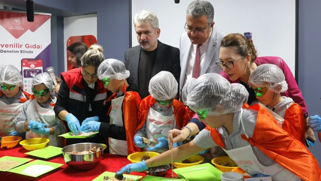 Samsun’da 3 Bin 514 Öğrenciye Gıda İsrafı Anlatıldı — Fotoğraf 5