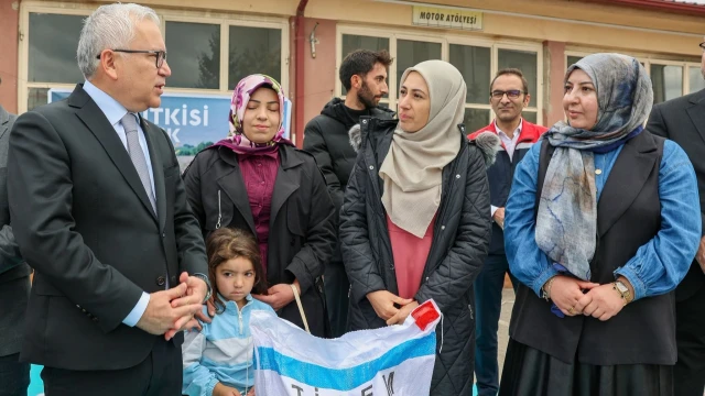 Sivas’ta 350 üreticiye 6,16 milyon liralık yem desteği — Fotoğraf 1