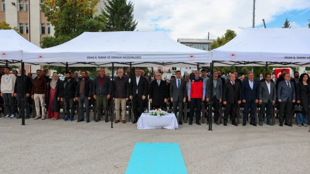 Sivas’ta 350 üreticiye 6,16 milyon liralık yem desteği — Fotoğraf 5