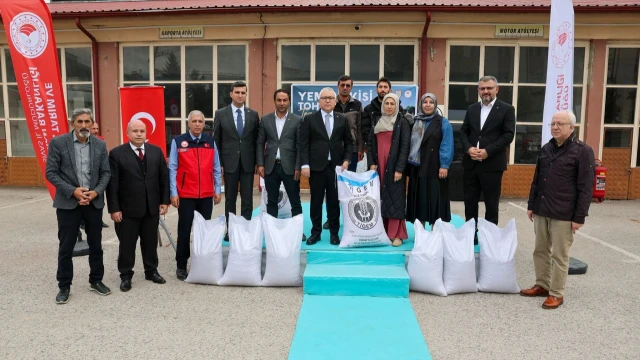 Sivas’ta 350 üreticiye 6,16 milyon liralık yem desteği — Fotoğraf 6
