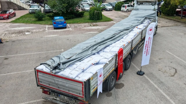 Sivas’ta 350 üreticiye 6,16 milyon liralık yem desteği — Fotoğraf 8