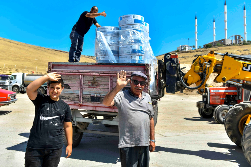 Çiftçiye Yüzde 50 Hibeli Damla Sulama Borusu Desteği!