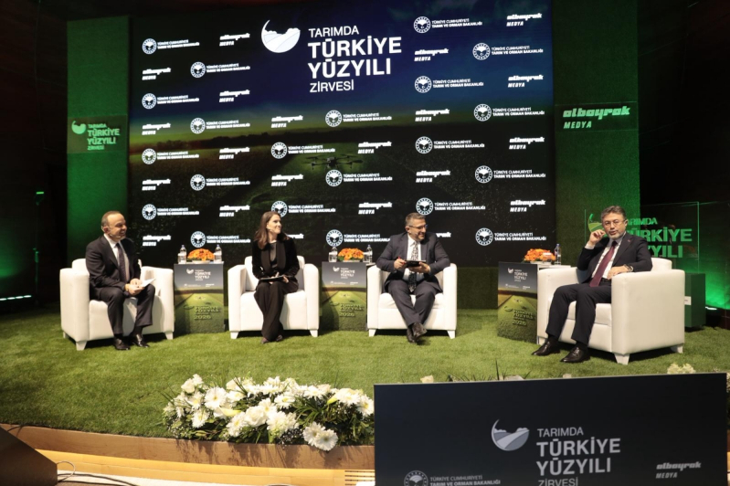 Tarımda Türkiye Yüzyılı Zirvesi İstanbul’da düzenlendi