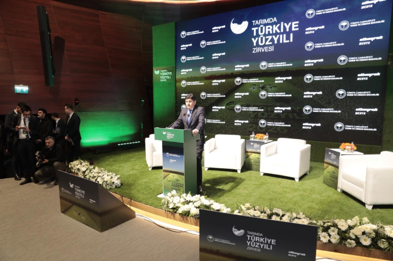 Tarımda Türkiye Yüzyılı Zirvesi İstanbul’da düzenlendi