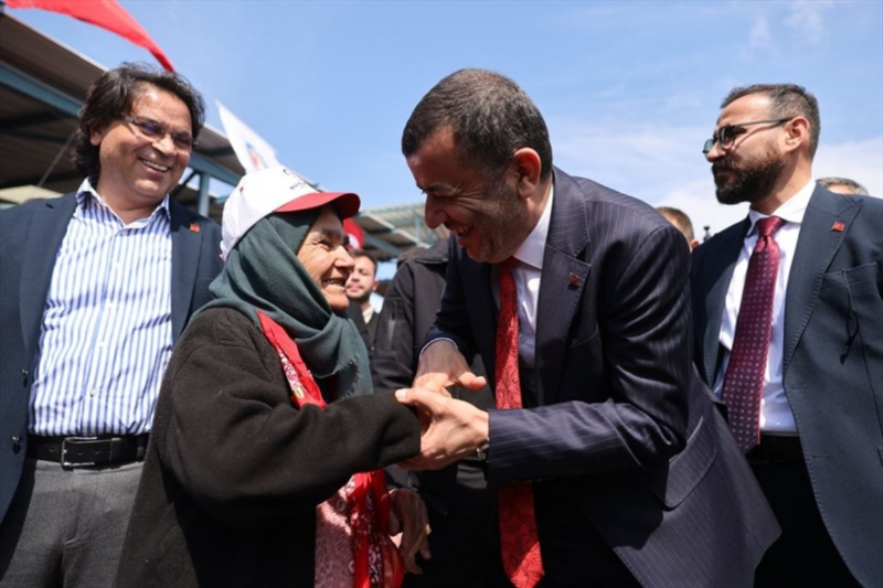 Denizli Büyükşehir 572 üreticiye koyun-koç desteği verdi