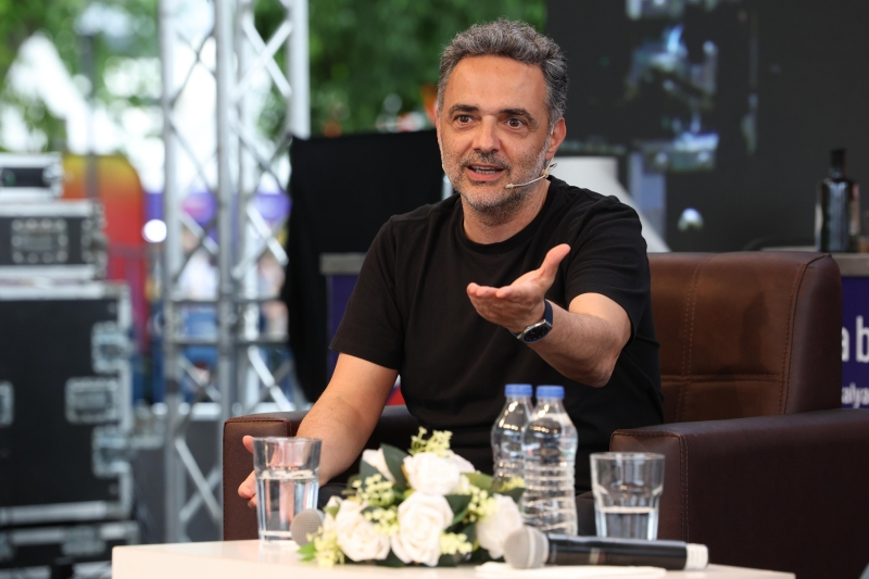 Antalya’da Foodfest Heyecanı: Ünlü Şefler Vatandaşla Buluştu