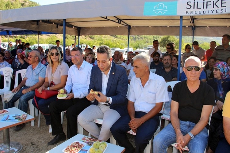 Silifke'de 2. İncir ve Fıstık Festivali Yapıldı