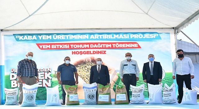 Büyükşehir, 414 Ton Yem Bitkisi Tohumu Dağıttı