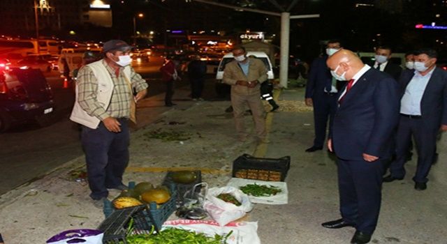 Keçiören’de “Organik Köylü Pazarı” gelir kapısı oldu