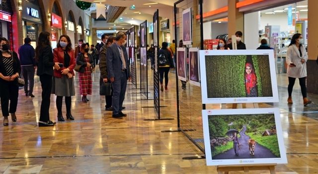 11. Tarım ve İnsan Fotoğraf Sergisi Denizlili Sanatseverlerin İlgisine Sunuldu