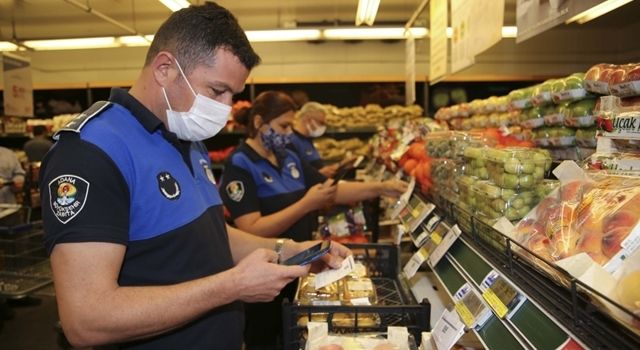 Büyükşehir, Sebze Meyve Fiyatlarıyla İlgili Sıkı Denetimler Gerçekleştiriyor