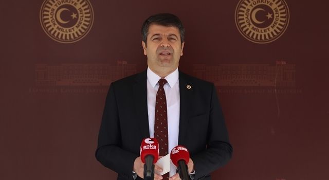 AKP İktidarı Çiftçi’nin Beline Borç, Küfesine İcra Dosyası Yükledi