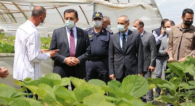 Vali Ümit’ten Örnek İşletme Ziyareti