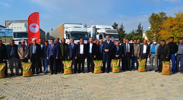 Kilis’li Üreticilere Yüzde 50 Hibeli 520 Ton Buğday Tohumu Dağıtıldı