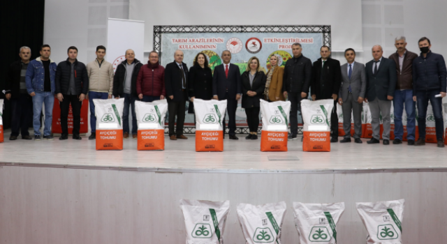 Güneşin Kızları Tarlada Projesi’nde Tohumluk Dağıtımları Başladı